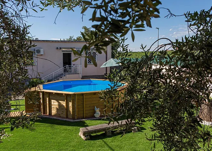 La Piccola Con Il Grande Giardino Roma